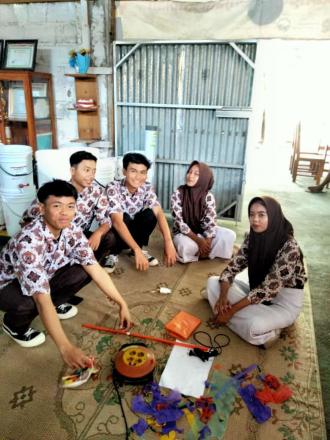 Studi Pengolahan Sampah dari SMKN 1 Pandak