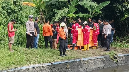 Evakuasi Korban Kecelakaan Tunggal di Jl. Samas, Tangkilan